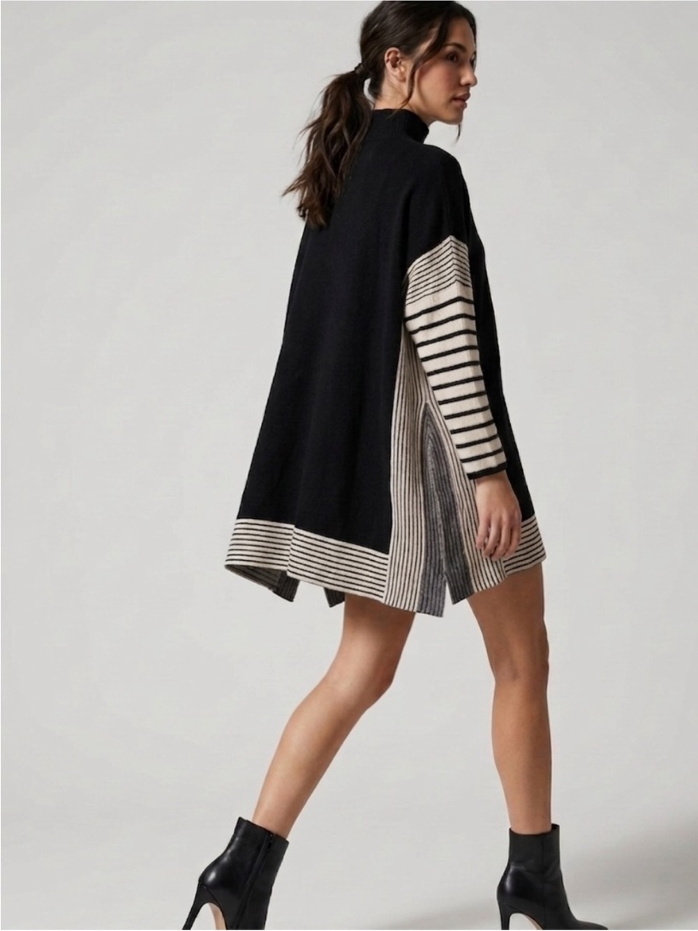 NWOT CHICWISH Lie in Black
Fields
Striped Oversize Knit Cape
Tunic
Sweater Dress